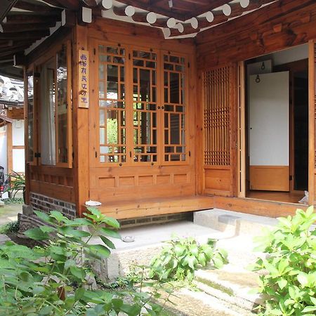 Отель Chiwoonjung Сеул Экстерьер фото