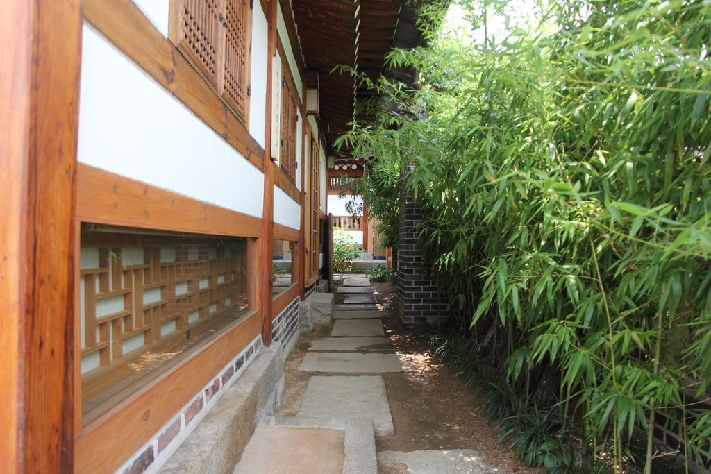 Отель Chiwoonjung Сеул Экстерьер фото