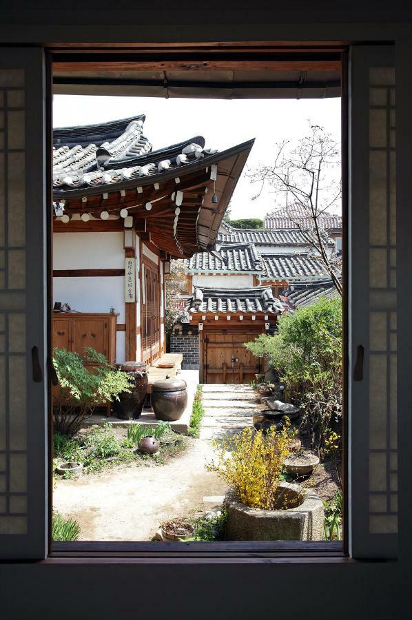 Отель Chiwoonjung Сеул Экстерьер фото