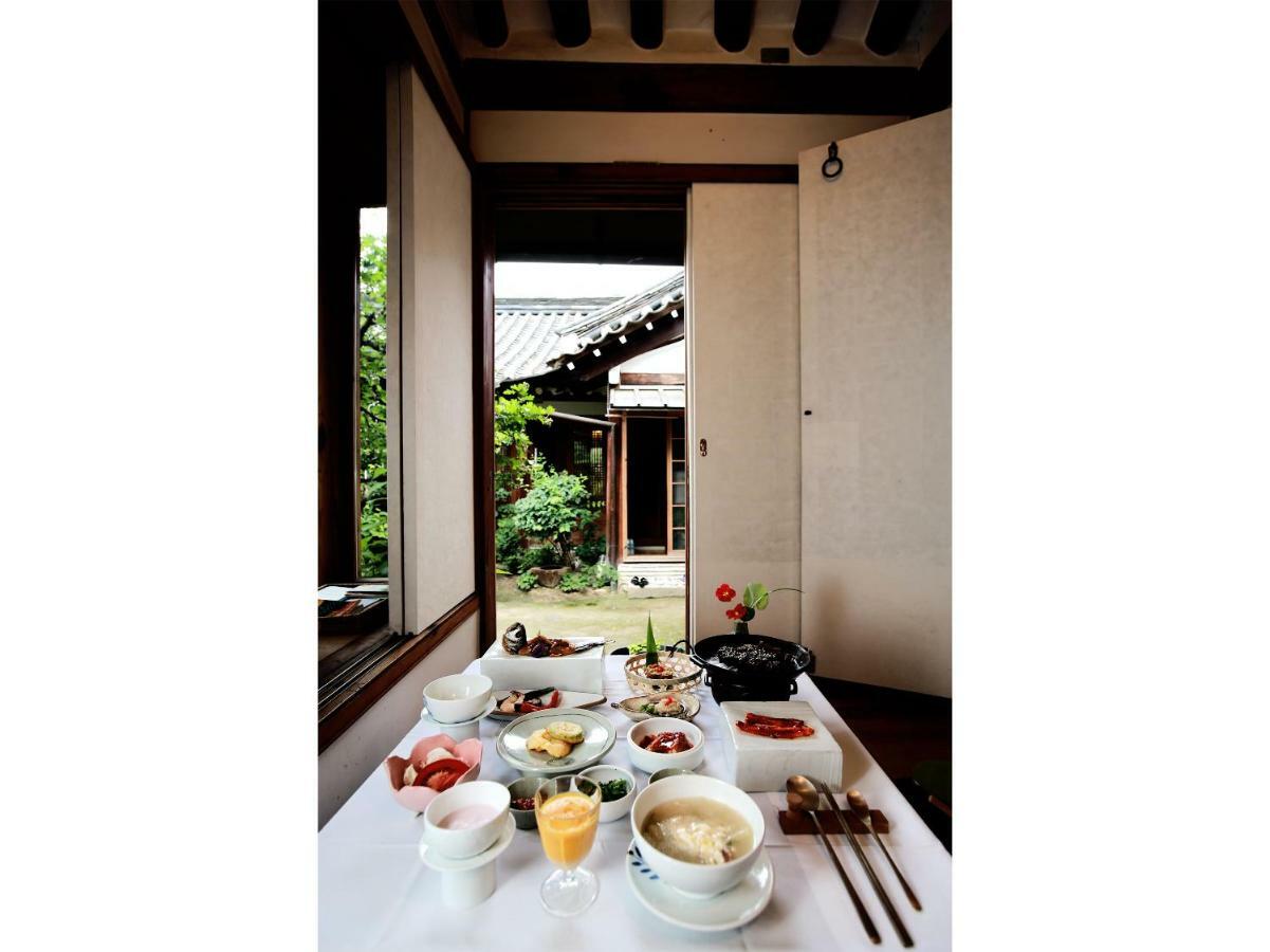 Отель Chiwoonjung Сеул Экстерьер фото