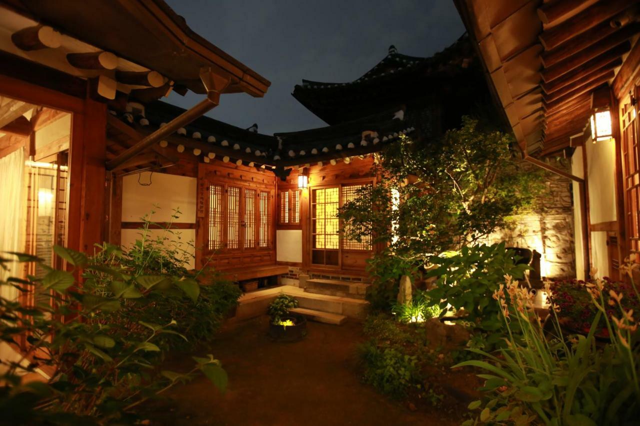 Отель Chiwoonjung Сеул Экстерьер фото
